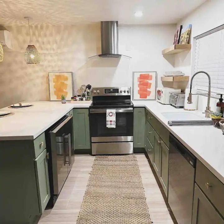Serene Modern Home Backdoor With Great Wifi, Games, Movies, Patio Seating And Bbq Easy Access To North Joshua Tree National Park In 10 Minutes ทเวนตีไนน์พาล์มส์ ภายนอก รูปภาพ