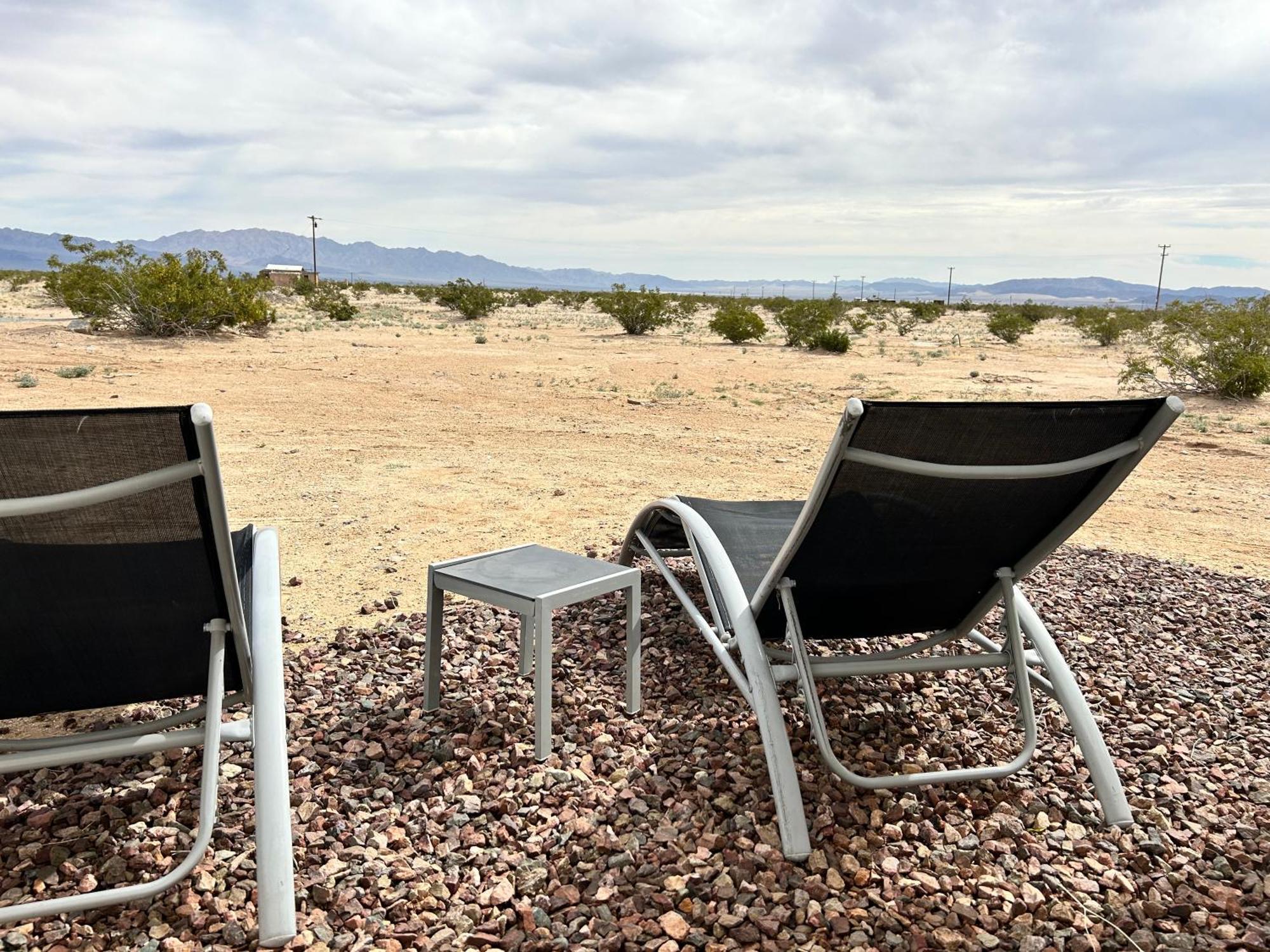 Serene Modern Home Backdoor With Great Wifi, Games, Movies, Patio Seating And Bbq Easy Access To North Joshua Tree National Park In 10 Minutes ทเวนตีไนน์พาล์มส์ ภายนอก รูปภาพ