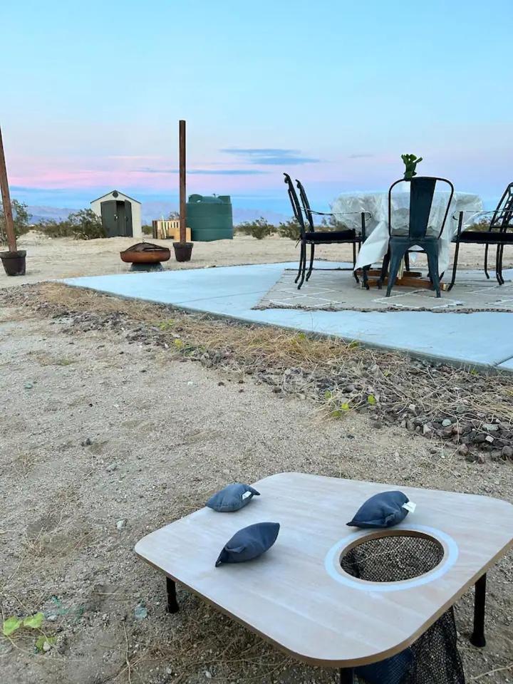 Serene Modern Home Backdoor With Great Wifi, Games, Movies, Patio Seating And Bbq Easy Access To North Joshua Tree National Park In 10 Minutes ทเวนตีไนน์พาล์มส์ ภายนอก รูปภาพ