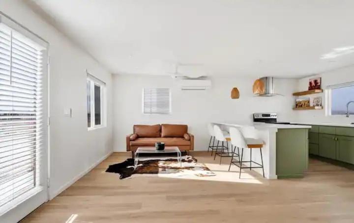 Serene Modern Home Backdoor With Great Wifi, Games, Movies, Patio Seating And Bbq Easy Access To North Joshua Tree National Park In 10 Minutes ทเวนตีไนน์พาล์มส์ ภายนอก รูปภาพ