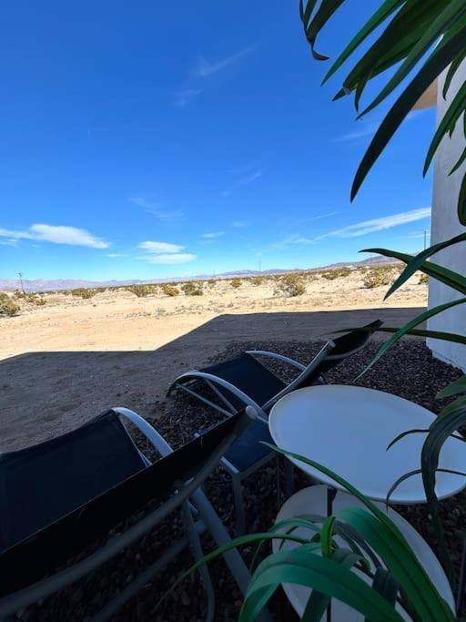 Serene Modern Home Backdoor With Great Wifi, Games, Movies, Patio Seating And Bbq Easy Access To North Joshua Tree National Park In 10 Minutes ทเวนตีไนน์พาล์มส์ ภายนอก รูปภาพ